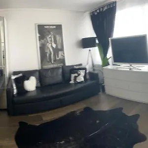 Apartment Studio, Zurich